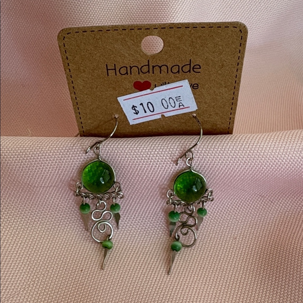 🟢 Vintage Green Cat Eye Chandelier Dangle Earrings